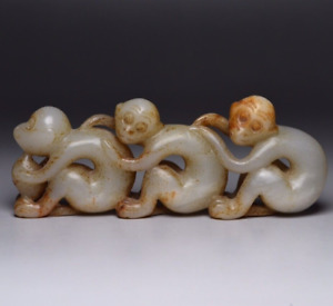 Chinese Antique Ming Dynasty Hetian Ancient Jade Carved Monkey Statue Decoration