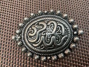 Vintage Middle Eastern Silver Metal Oval Brooch Islamic Calligraphy