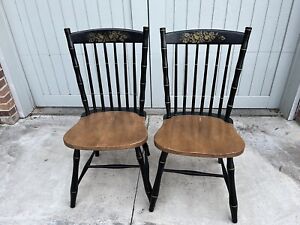 2 American Antique Primitive Windsor Hitchcock Style Maple Side Chairs
