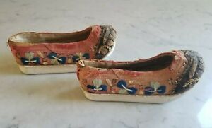 Antique Chinese Silk Embroidered Silk Lotus Binding Bound Manchu Shoes Slippers