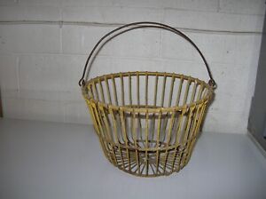 Antique Farmhouse Yellow Coated Metal Wire Gathering Egg Clamming Basket Large A