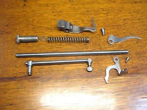 Singer 66 Red Eye Sewing Machine Needle Presser Bar Assembly 1919 Back Clamp