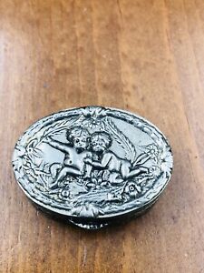 Antique Silver Small Oval Shaped Floral Figure Snuff Pill