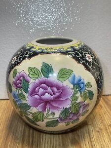 Antique Chinese Famille Noir Republic Period Porcelain Ginger Jar Vase Pot Black