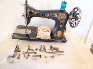 Singer 15 30 Sewing Machine Head Only With Scrolled Face Bobbin Case Attachments