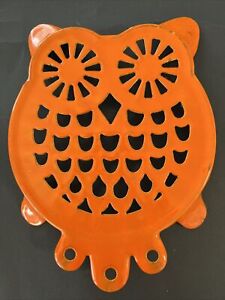 Vtg Retro Trivet Owl Orange Hot Pad Enamel Metal Flower Power 70s 80s Kitschy