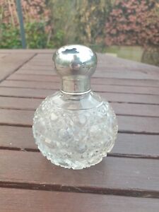 Hobnail Antique Silver Cut Glass Perfume Scent Bottle London 1921