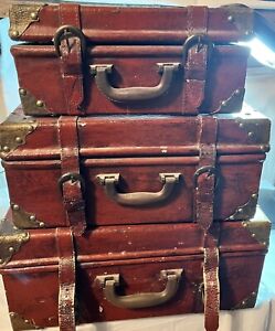 3 Vintage Wooden Nesting Trunk Steamer Suitcases Replica Travel Trunks Display 