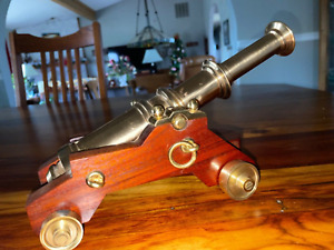 Brass Exotic Hardwood Signal Salute Cannon