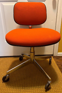 Vintage Steelcase Orange Chrome Mid Century Modern Rolling Swivel Office Chair