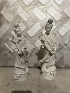 Pair Of Vintage 12 Porcelain Kwan Yin Guan Yin Figurine Blanc De Chine