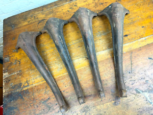 4 Antique Cast Iron Legs Cookstove Legs No Chips Or Cracks Repurpose Table 