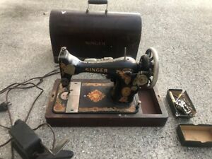 1924 Singer Sewing Machine Model 128 S N G0906838 In Carrying Case Original