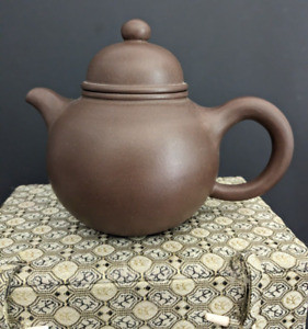 Vintage Chinese Yixing Zisha Hand Made Teapot Tea Pot In Box