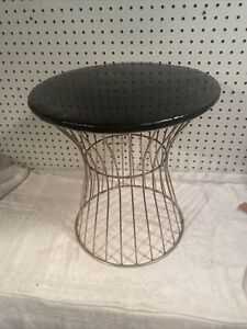 Vintage Mcm 60s Tulip Wire Stool Black Top Table 16 Tall